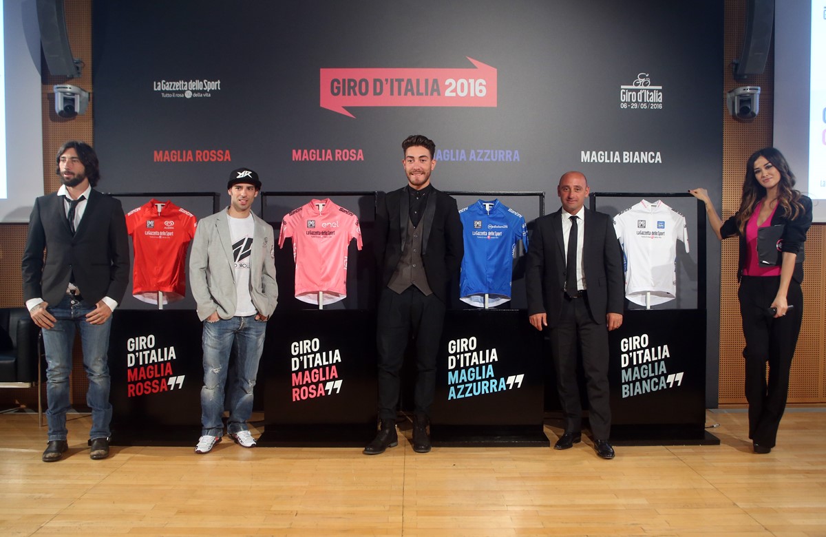 Presentazione maglie Giro d'Italia 2016