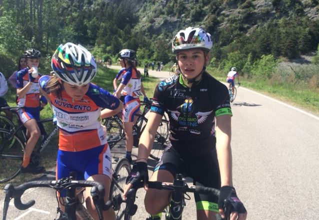 Lara Crestanello (Ciclismo Thiene) e Rachele Bonzanini (Team Nuvolento), rispettivamente 1° e 2° tra le Esordienti