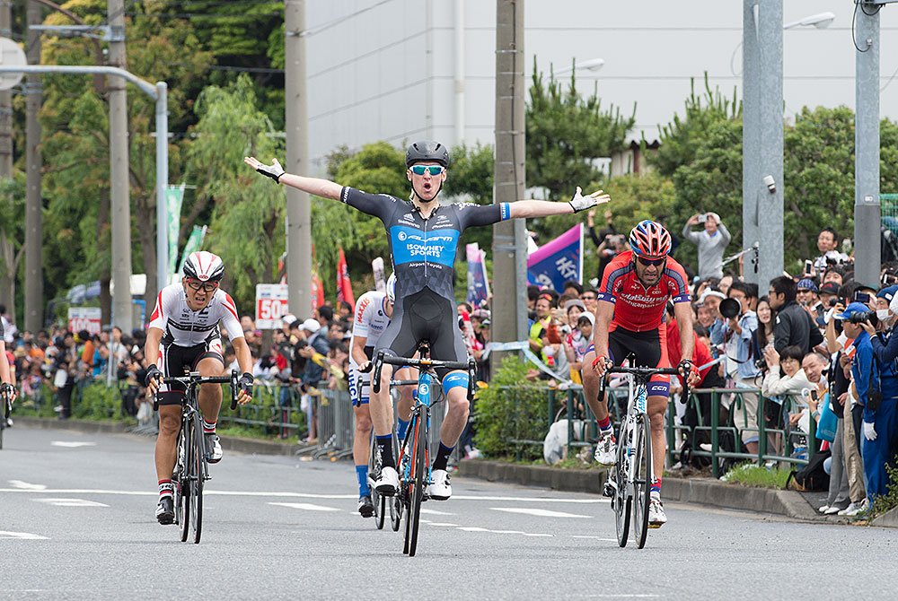 Sam Crome vince l'ultima tappa del Tour of Japan