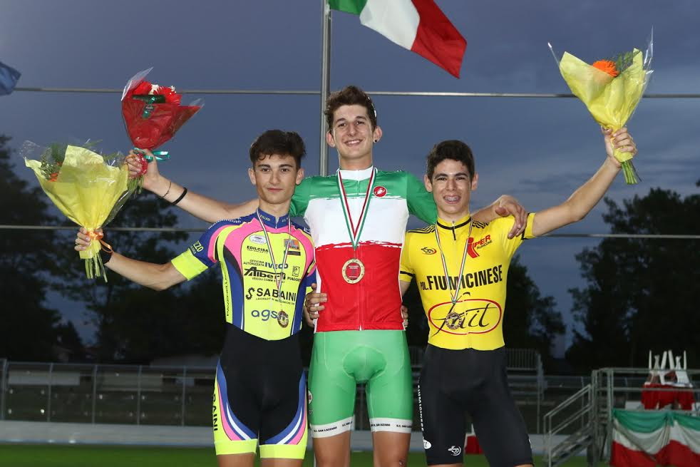 Cesano Maderno Il podio dell'Inseguimento individuale Allievi con Kajamini, Carpene e Cantoni (foto Artfotostudio)