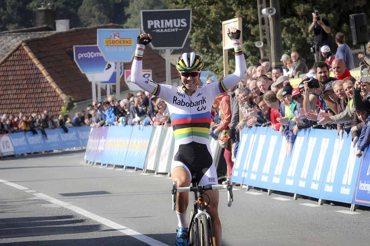 L'iridata Thalita de Jong vince a Ronse