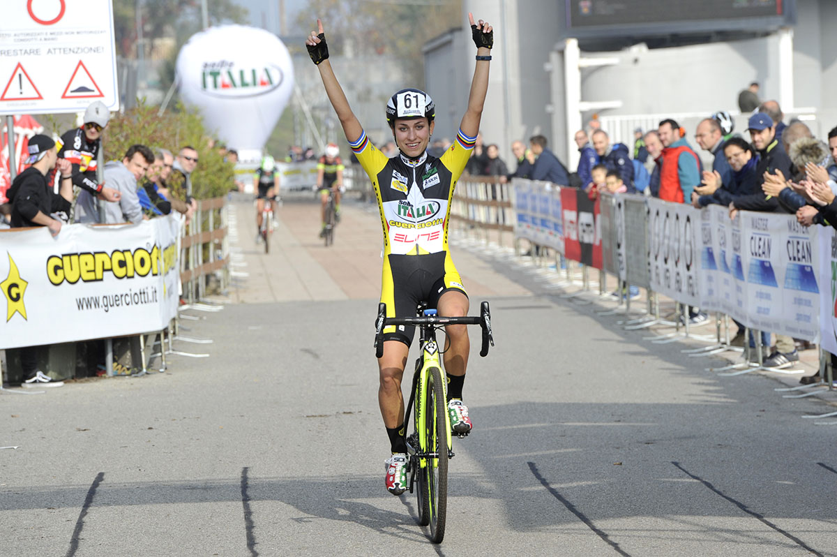 La vittoria di Alice Arzuffi nella gara Open femminile del Gp Guerciotti 2016