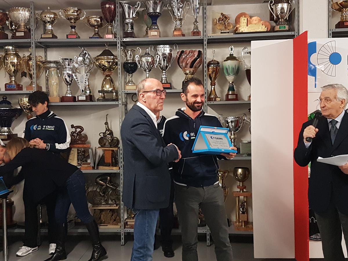 Piermario Rota Nodari premia Alessandro Cortinovis