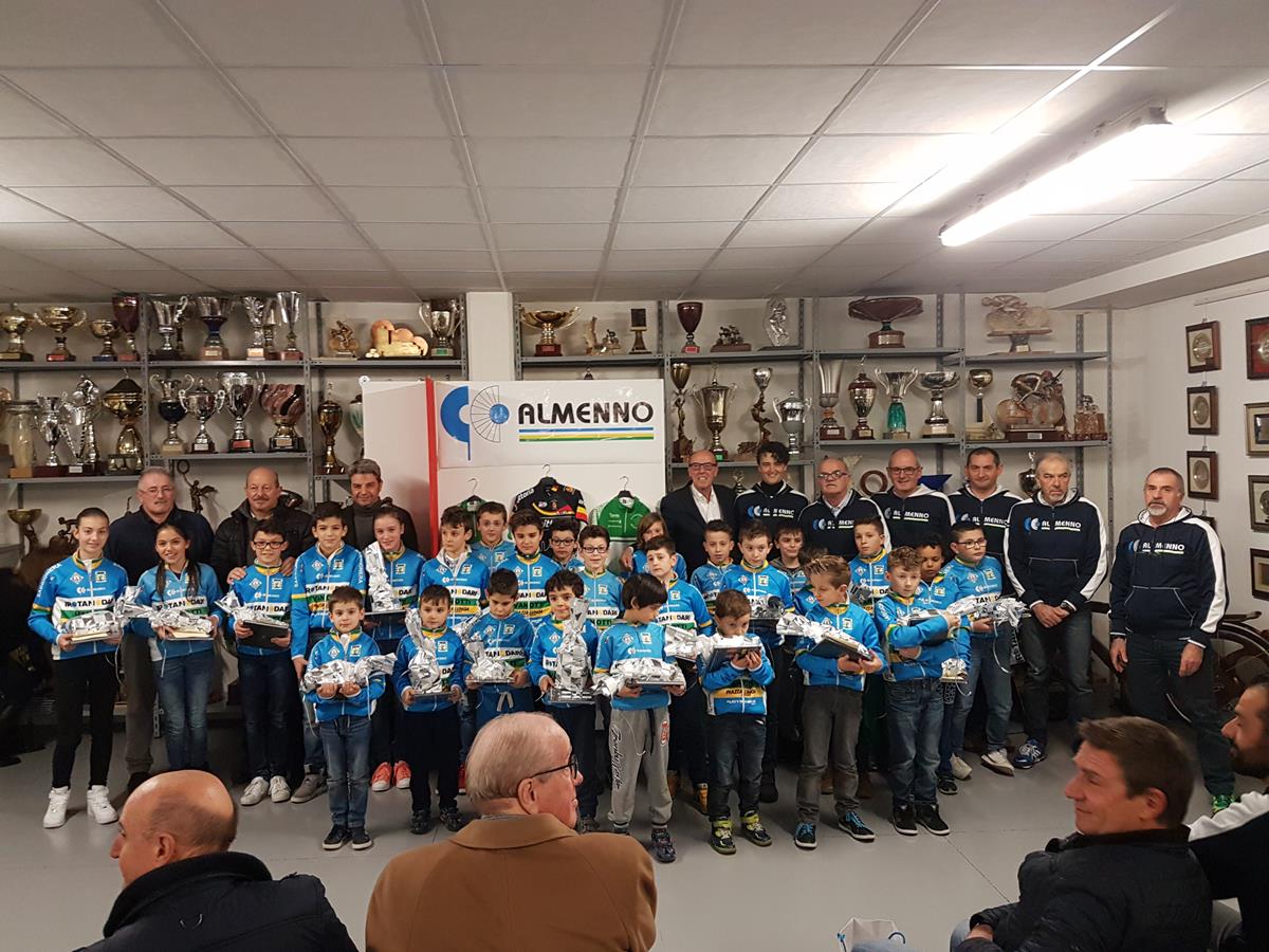 La squadra Giovanissimi del Gc Almenno 2017