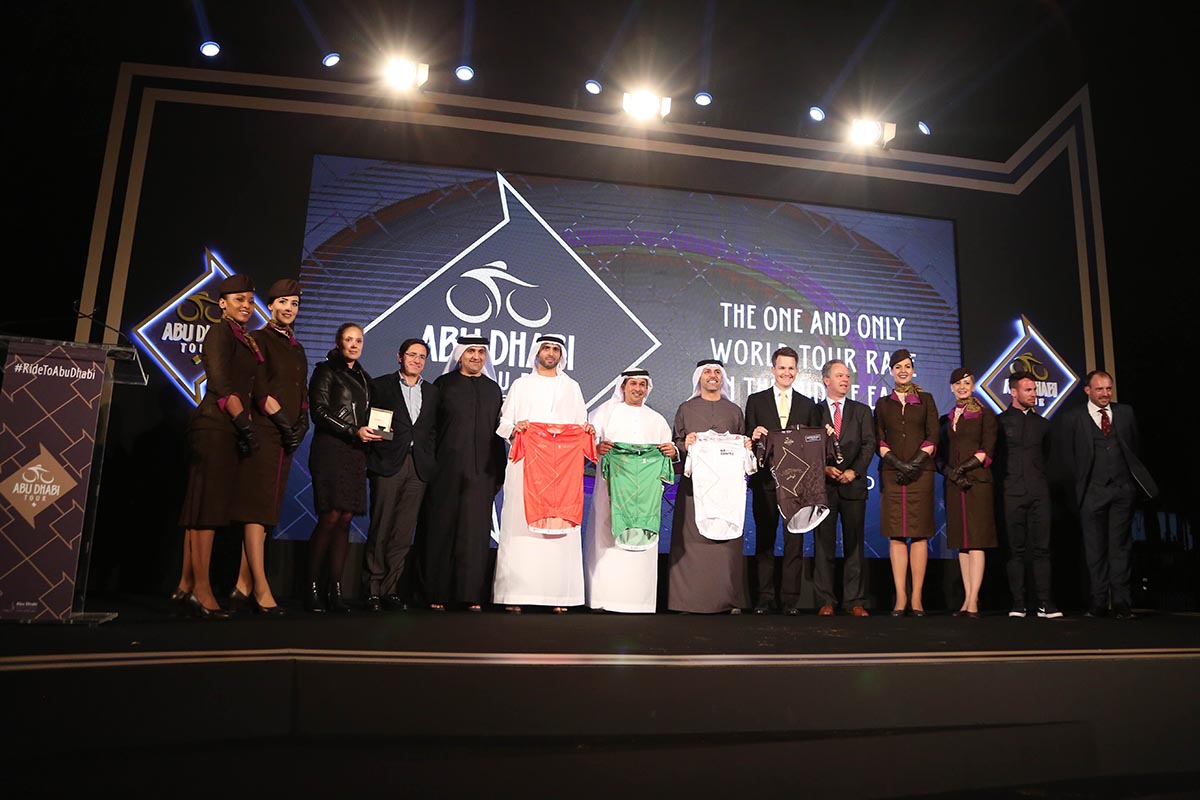 Le nuove maglie dell'Abu Dhabi Tour 2017 svelate durante la presentazione
