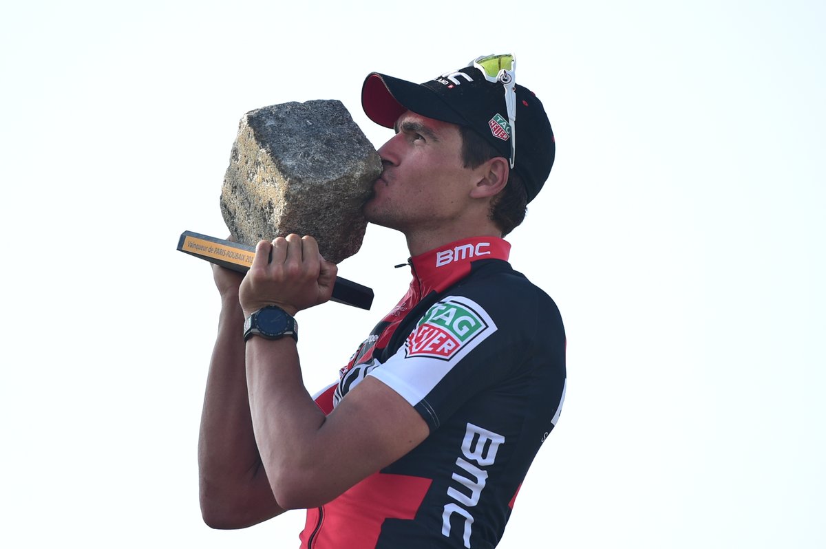 Greg Van Avermaet vincitore della Parigi-Roubaix 2017