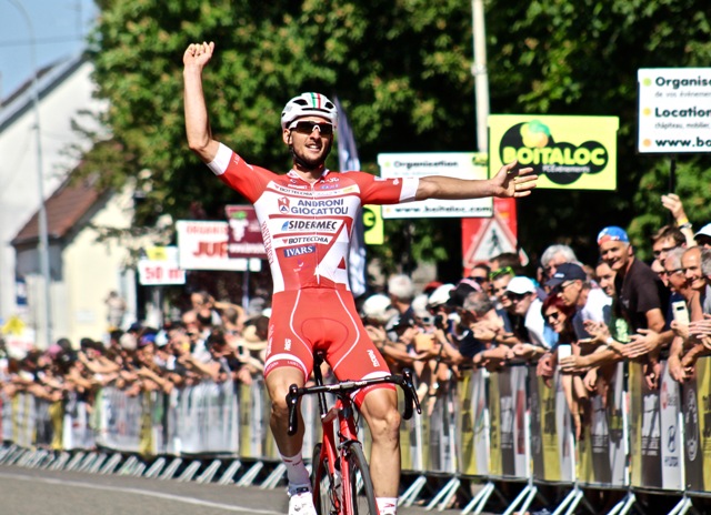 Mattia Frapporti vince la prima tappa del Tour du Jura