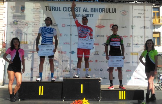 Il podio della prima tappa del Tour of Bihor vinta da Malucelli