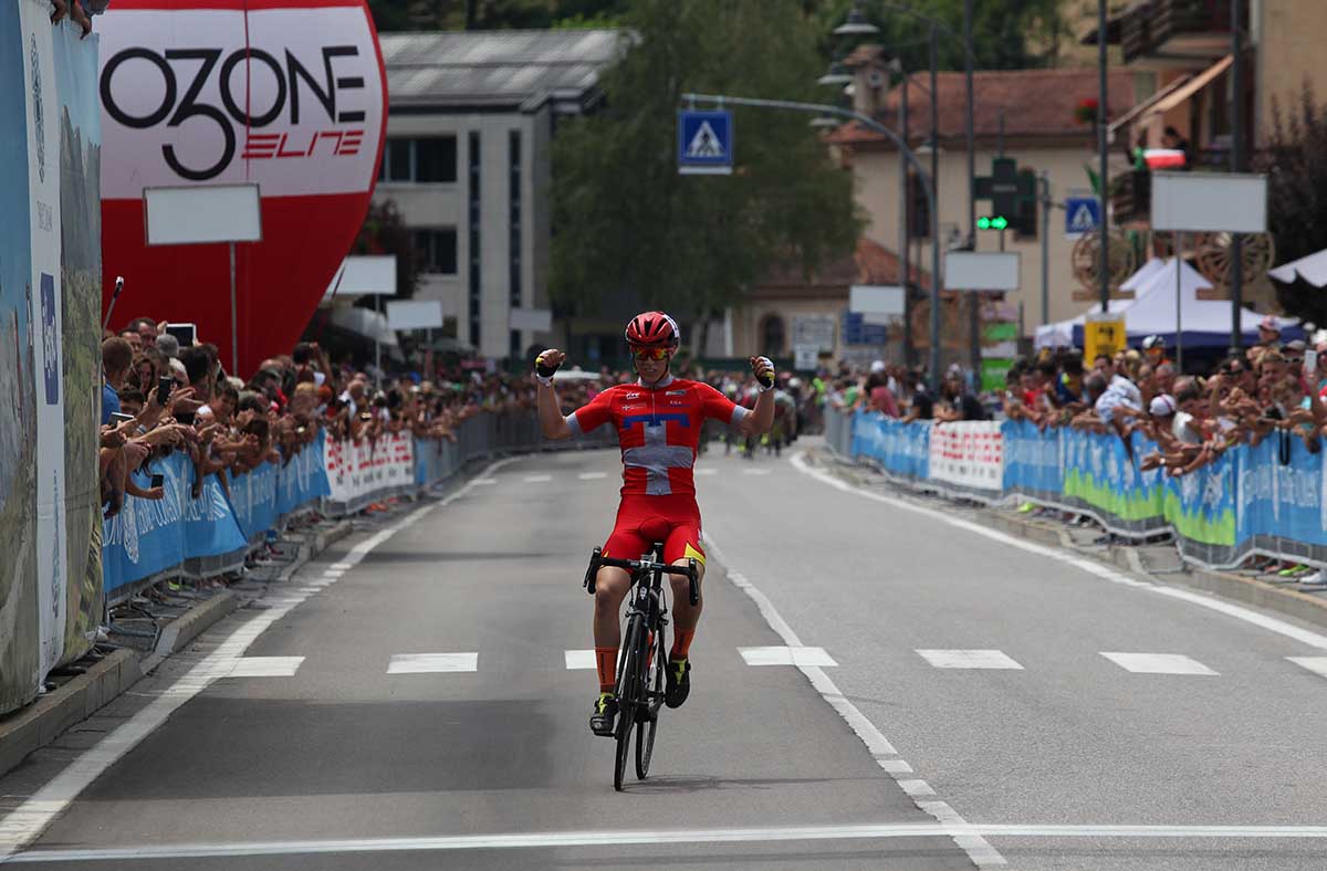 Manuel Oioli vince il campionato italiano Esoridenti 2° anno a Comano Terme