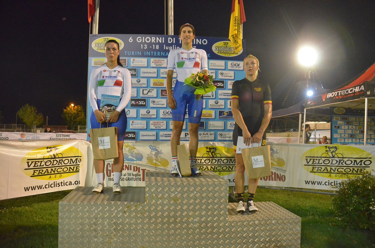 Il podio Donne Elite della Corsa a punti UCI vinta da Elisa Balsamo