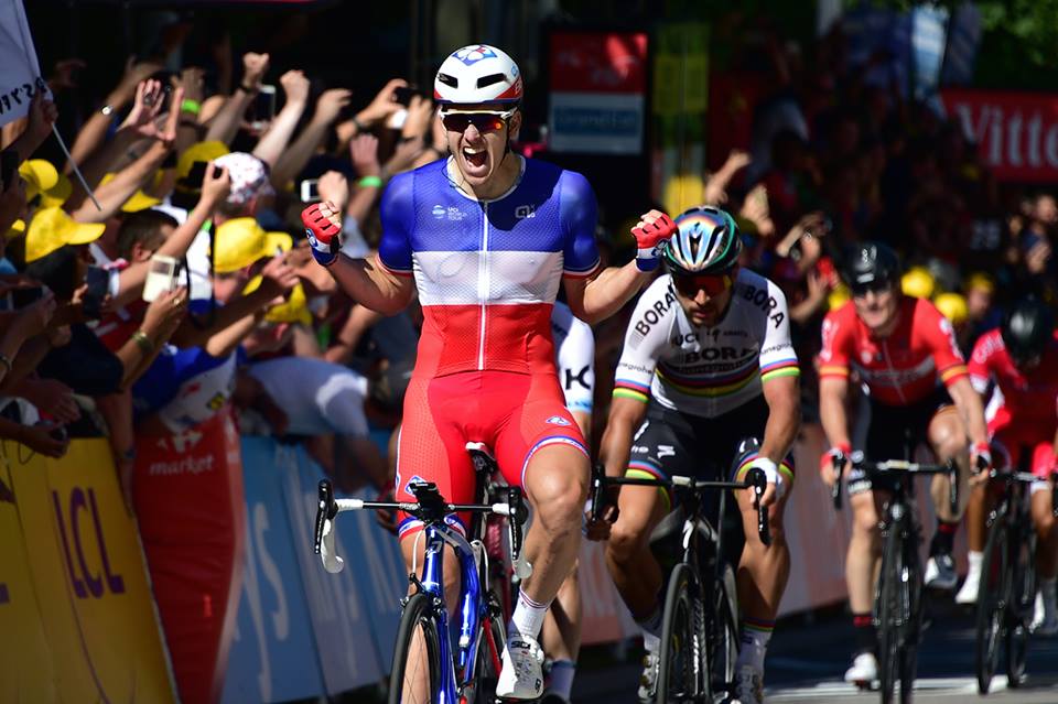 Arnaud Demare vince la quarta tappa del Tour de France 2017