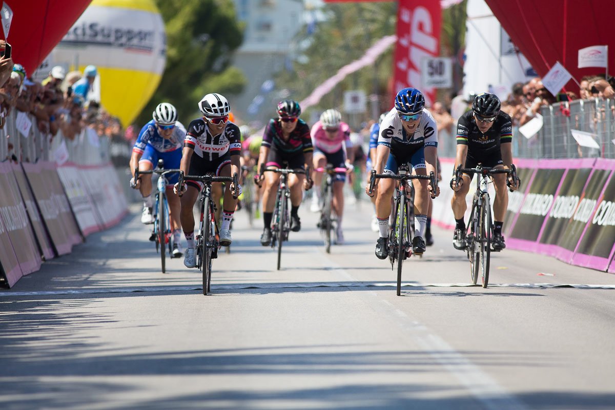 Lotta Lepistö vince la sesta tappa del Giro Rosa 2017