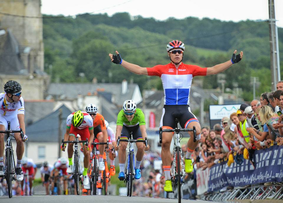 L'olandese Fabio Jakobsen vince la seconda tappa del Tour de l'Avenir 2017