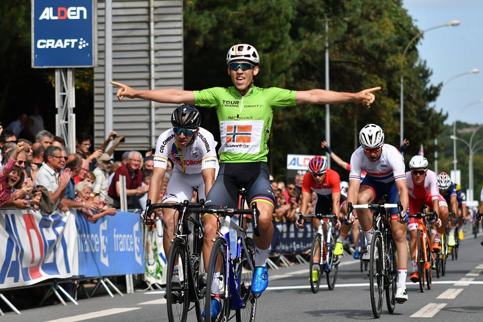 Kristoffer Halvorsen vince la terza tappa del Tour de l'Avenir 2017