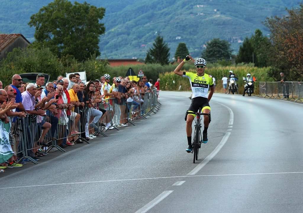 Andrea Innocenti vince a Chiesanuova Uzzanese