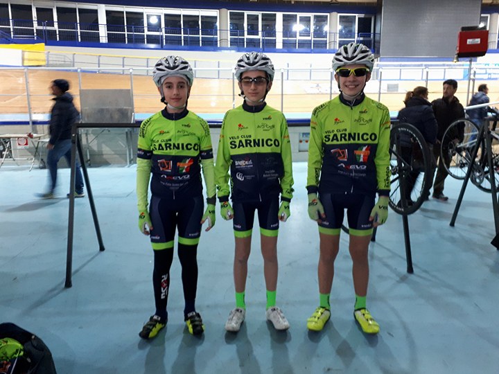 La squadra Esordienti 2018 del Velo Club Sarnico
