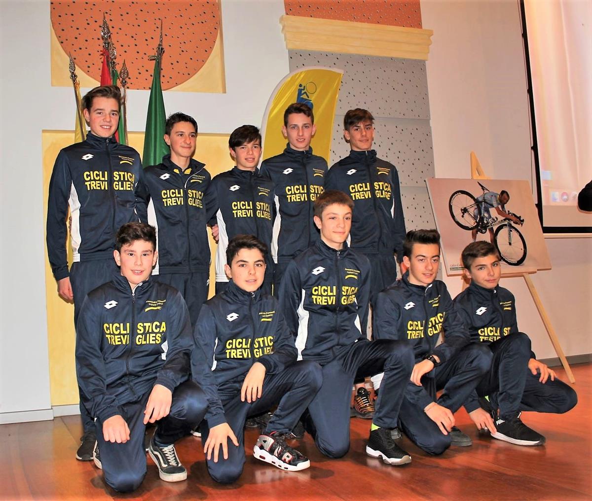 La squadra Allievi 2019 della Ciclistica Trevigliese