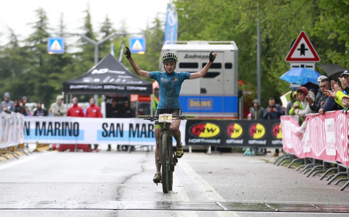 Letizia Marzani prima tra le Donne Junior alla Titano XCO 2019 a San Marino (foto Mario Pierguidi)