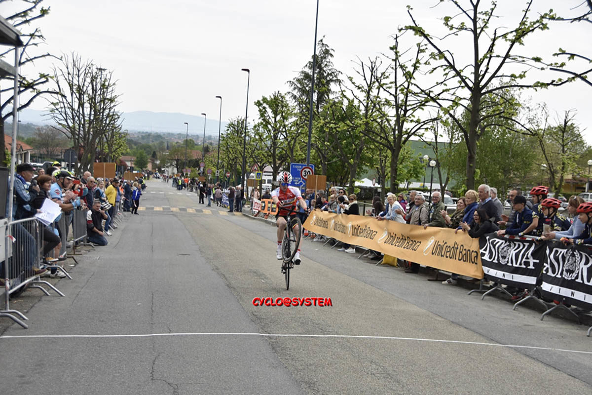 Vittoria solitaria di Manuel Oioli a Givoletto