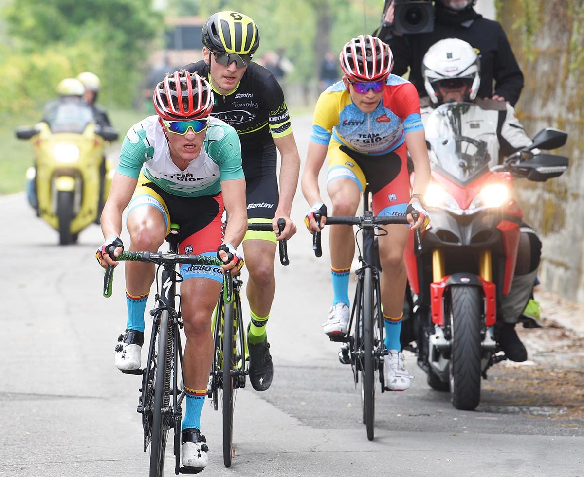 Martinelli, Vacek e Garofoli in fuga (foto Rodella)