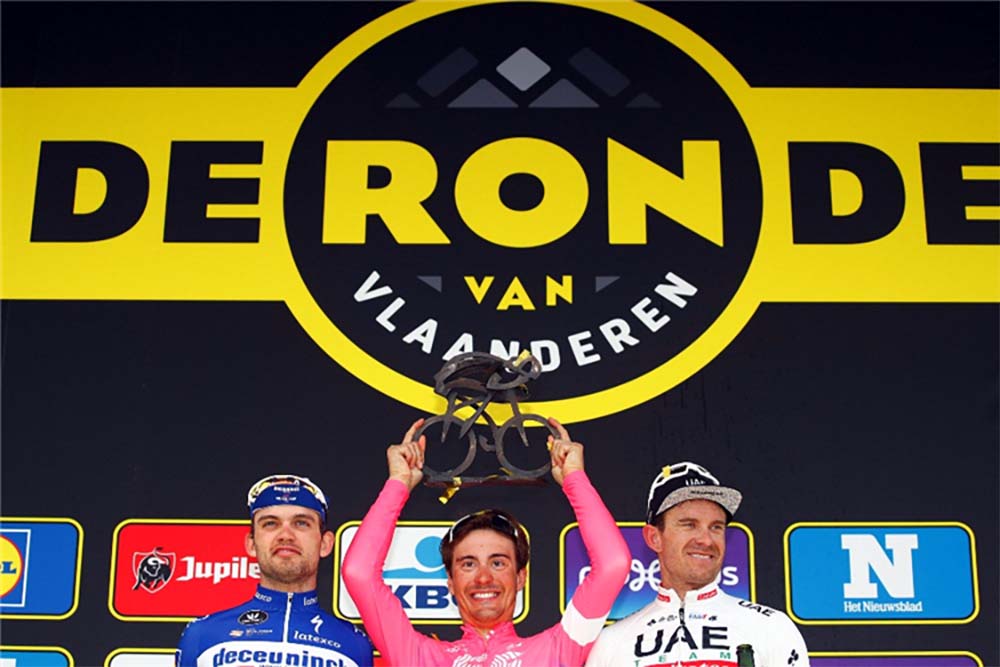 Il podio del Giro delle Fiandre 2019 vinto da Alberto Bettiol