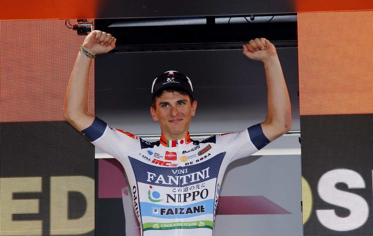 Damiano Cima vincitore della diciottesima tappa del Giro d'Italia 2019 (foto Photobicicailotto)