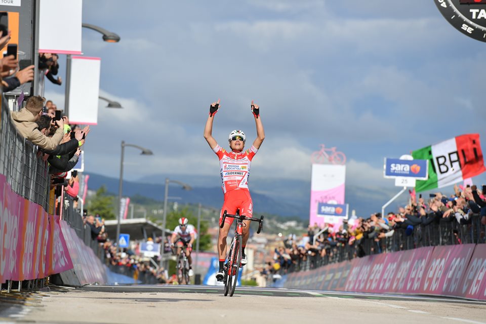 Fausto Masnada vince la sesta tappa del Giro d'Italia 2019 (foto LaPresse)