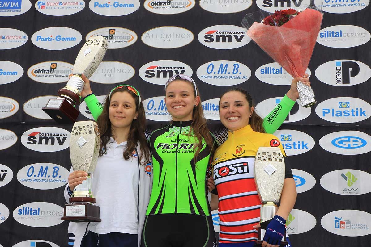 Il podio Donne Allieve di Telgate (foto Fabiano Ghilardi)