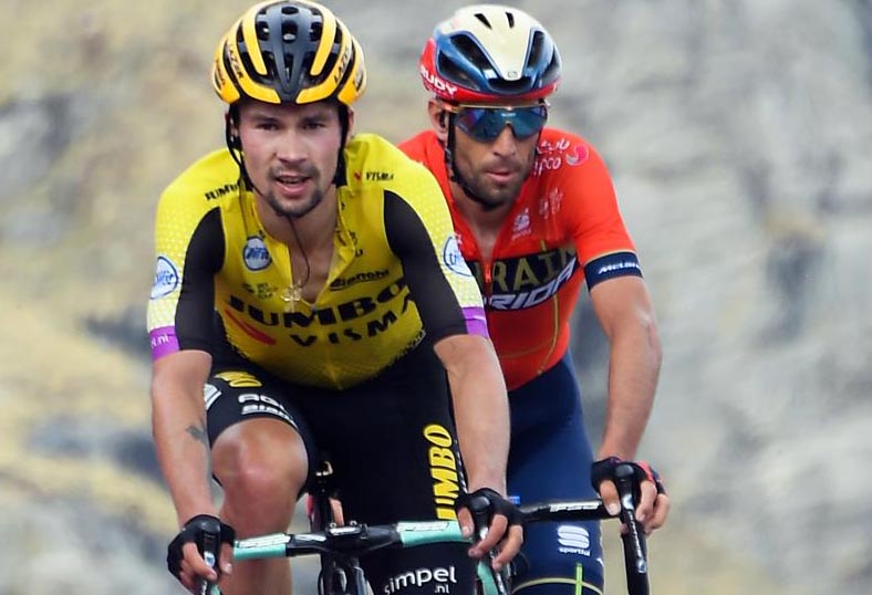 Roglic e Nibali in azione (foto LaPresse)