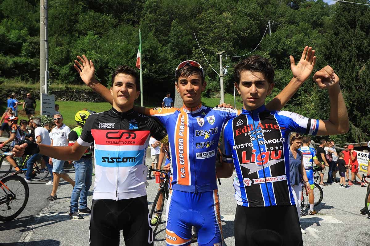 Il podio della gara Allievi di Fomarco (foto Fabiano Ghilardi)