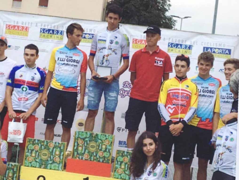 Il podio Juniores della Cronoscalata Bologna San Luca vinta da Antonio Tiberi