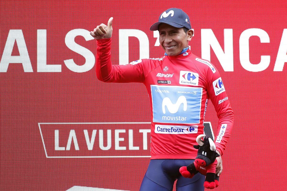 Nairo Quintana indossa la maglia rossa dopo la nona tappa di La Vuelta (foto foto Photogomez Sport)
