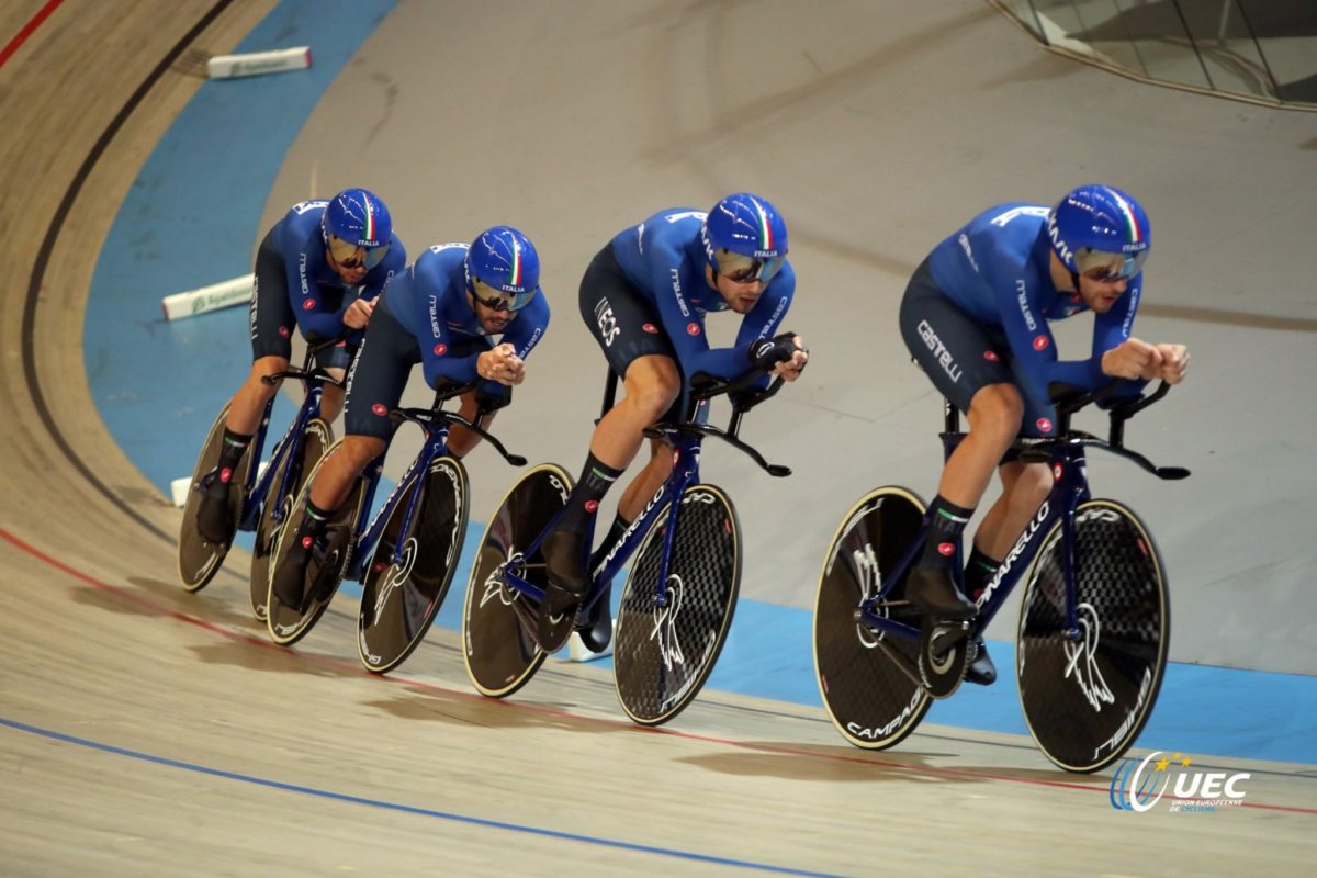 Il quartetto maschile in azione (foto UEC/BettiniPhoto)