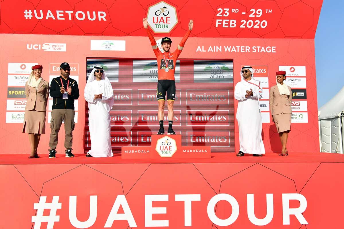 Adam Yates leader dopo la quinta tappa dell'UAE Tour 2020 (foto LaPresse)