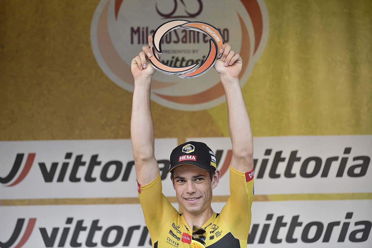 Wout Van Aert vincitore della Milano-Sanremo 2020 (foto La Presse)