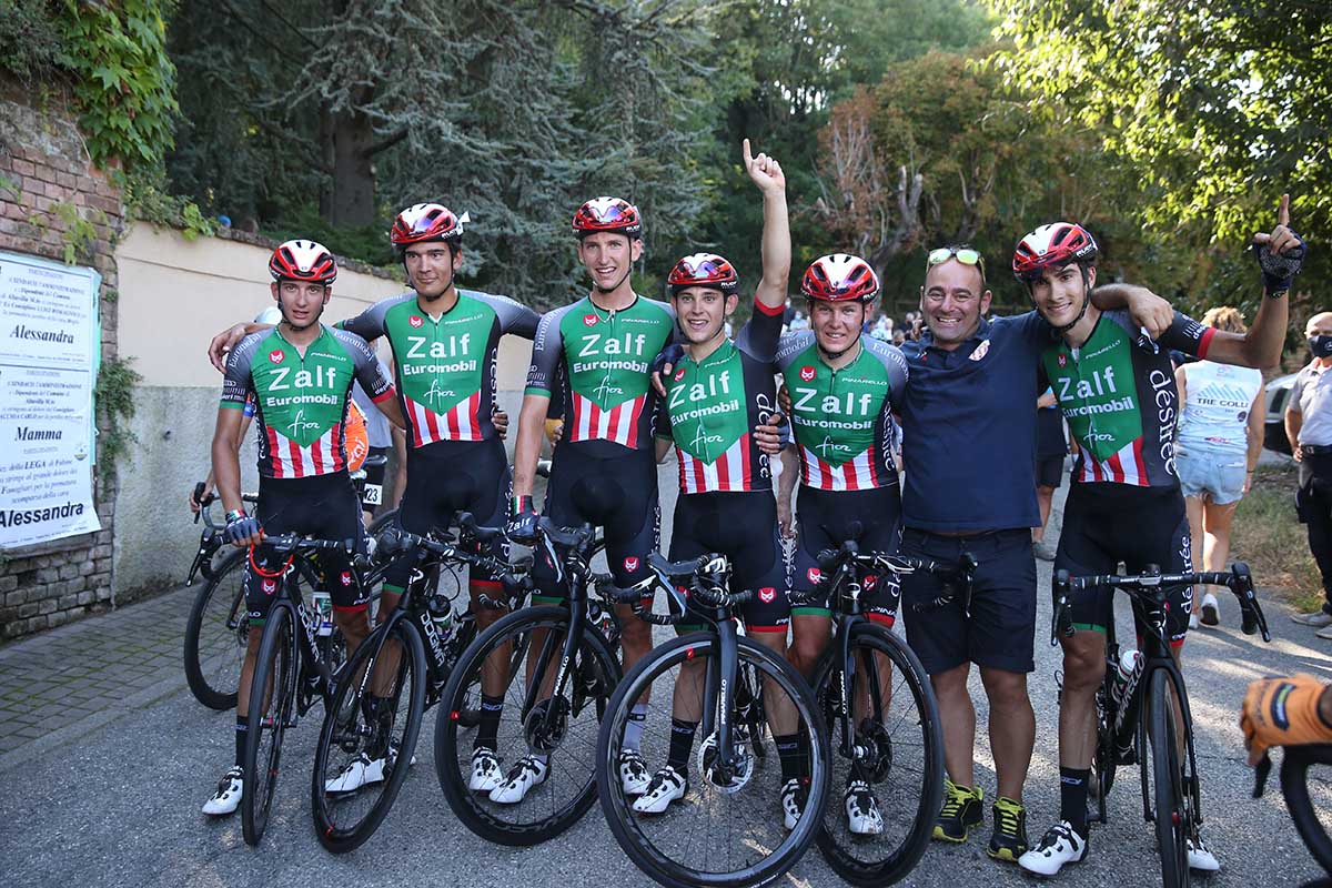 Festa della Zalf-Fior per la vittoria di Lorenzo Quartucci ad Altavilla Monferrato (foto Soncini)