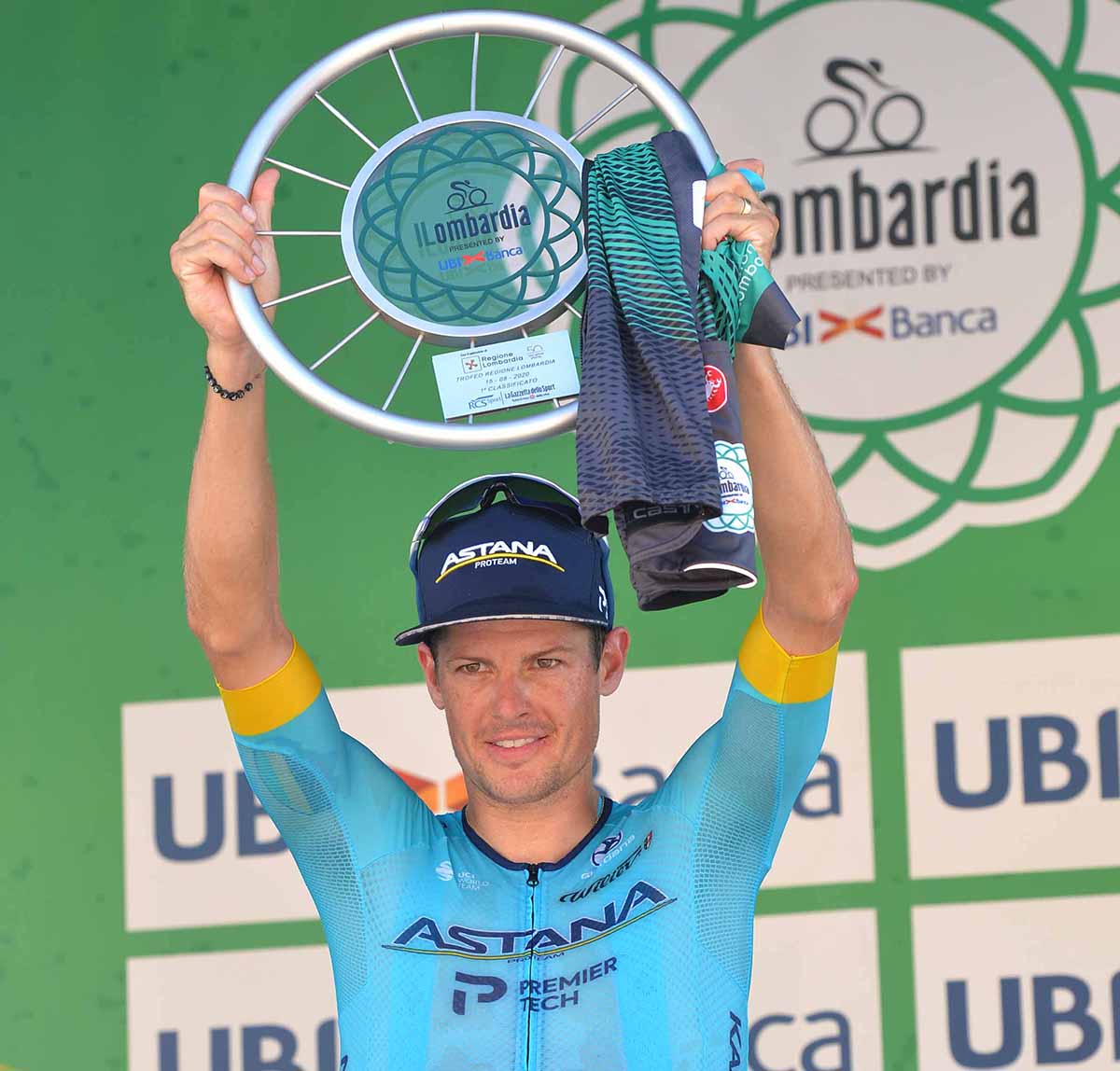 Jakob Fuglsang vincitore de Il Lombardia 2020 (foto Remo Mosna)