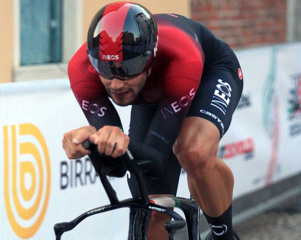 Filippo Ganna in azione al Campionato Italiano a cronometro 2020 (foto Fabiano Ghilardi)