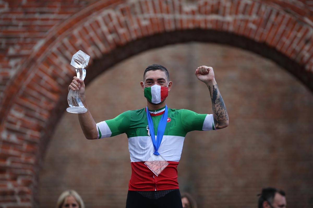 Giacomo Nizzolo vince il Campionato Italiano Professionisti 2020 a Cittadella (foto POCI'S)
