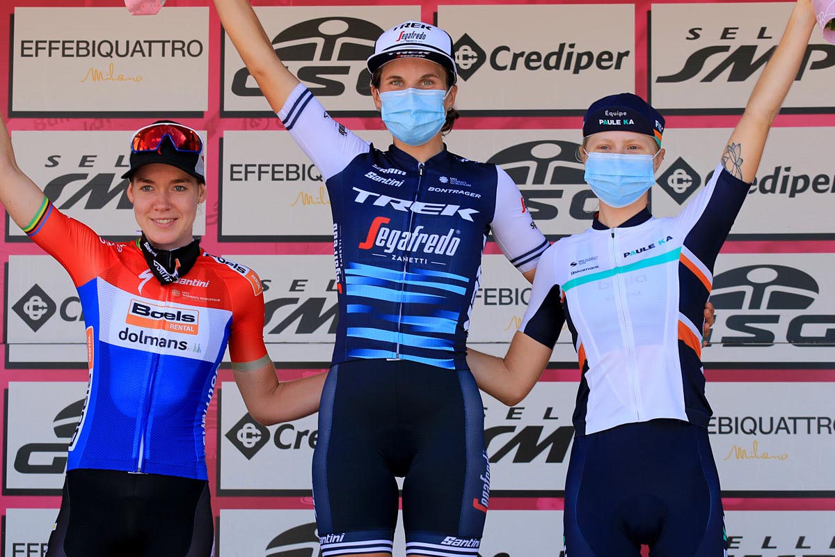 Il podio dell'ottava tappa del Giro Rosa 2020 (foto F. Ossola)