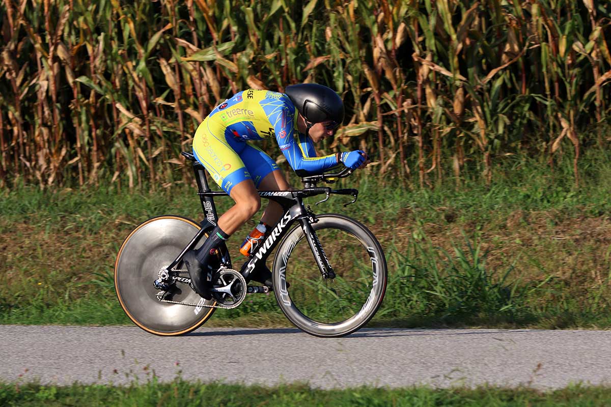 Lorenzo Milesi in azione (foto Photobicicailotto)