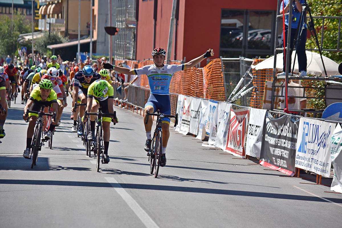 Alessandro Romeo Zanetti vince a Calenzano (foto Roberto Fruzzetti)