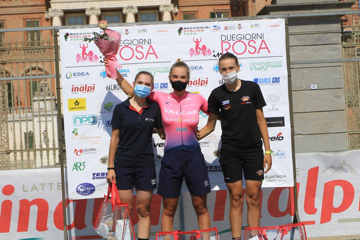 Il podio Donne Elite di Racconigi (foto Fabiano Ghilardi)