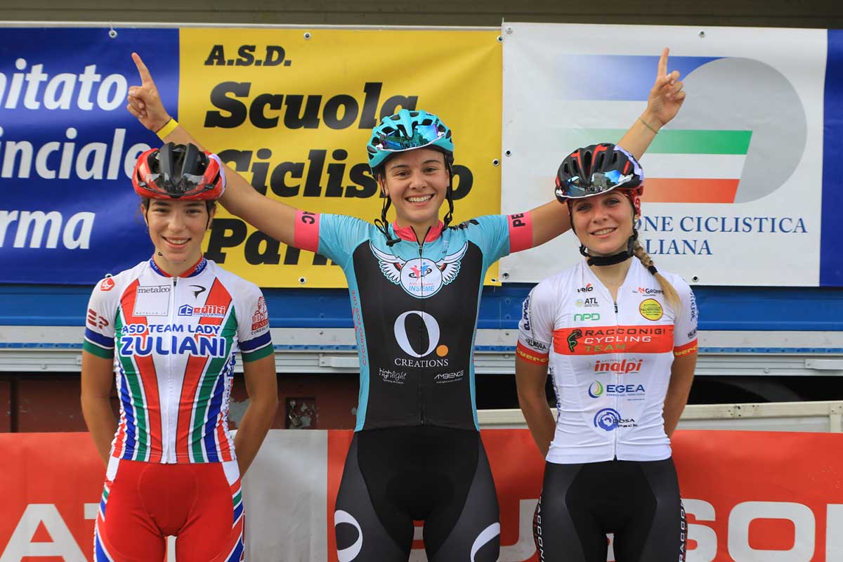 Il podio della gara Donne Junior di Bianconese (foto Fabiano Ghilardi)