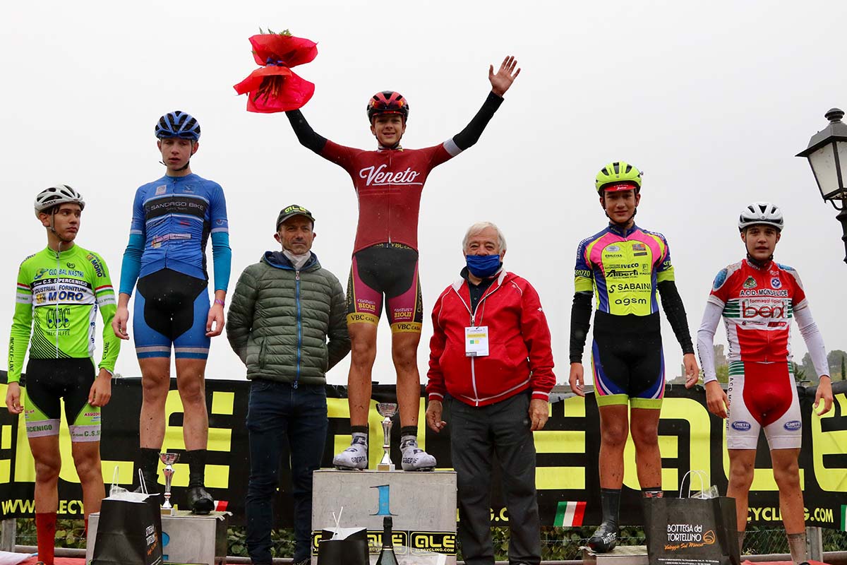 Il podio del Campionato Veneto Esordienti 2° anno 2020 vinto da Matteo Carretta (foto Photobicicailotto)