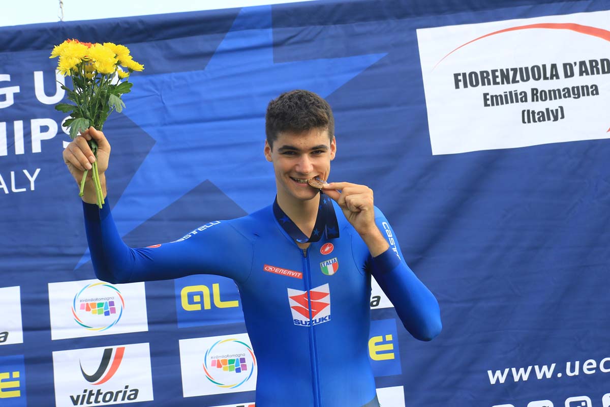 Manlio Moro medaglia di bronzo all'Europeo Inseguimento Juniores (foto Fabiano Ghilardi)