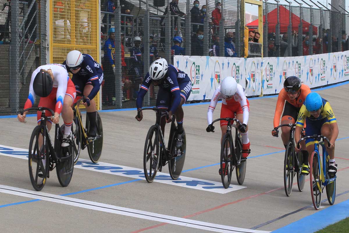 La volata dell'Europeo Keirin Donne Junior a Fiorenzuola (foto Fabiano Ghilardi)