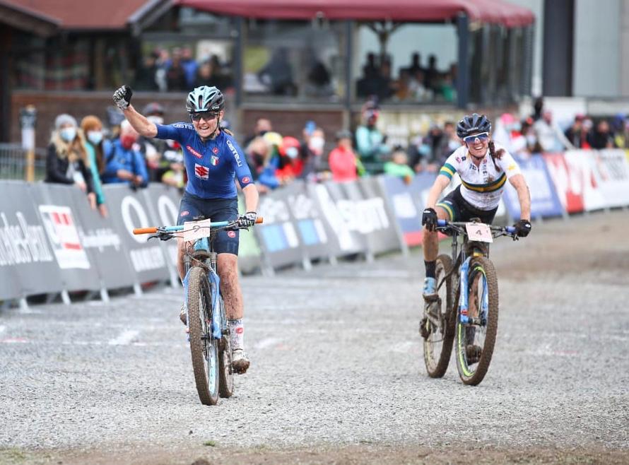 Eva Lechner si prende il secondo posto e la medaglia d'argento al Mondiale XCO 2020