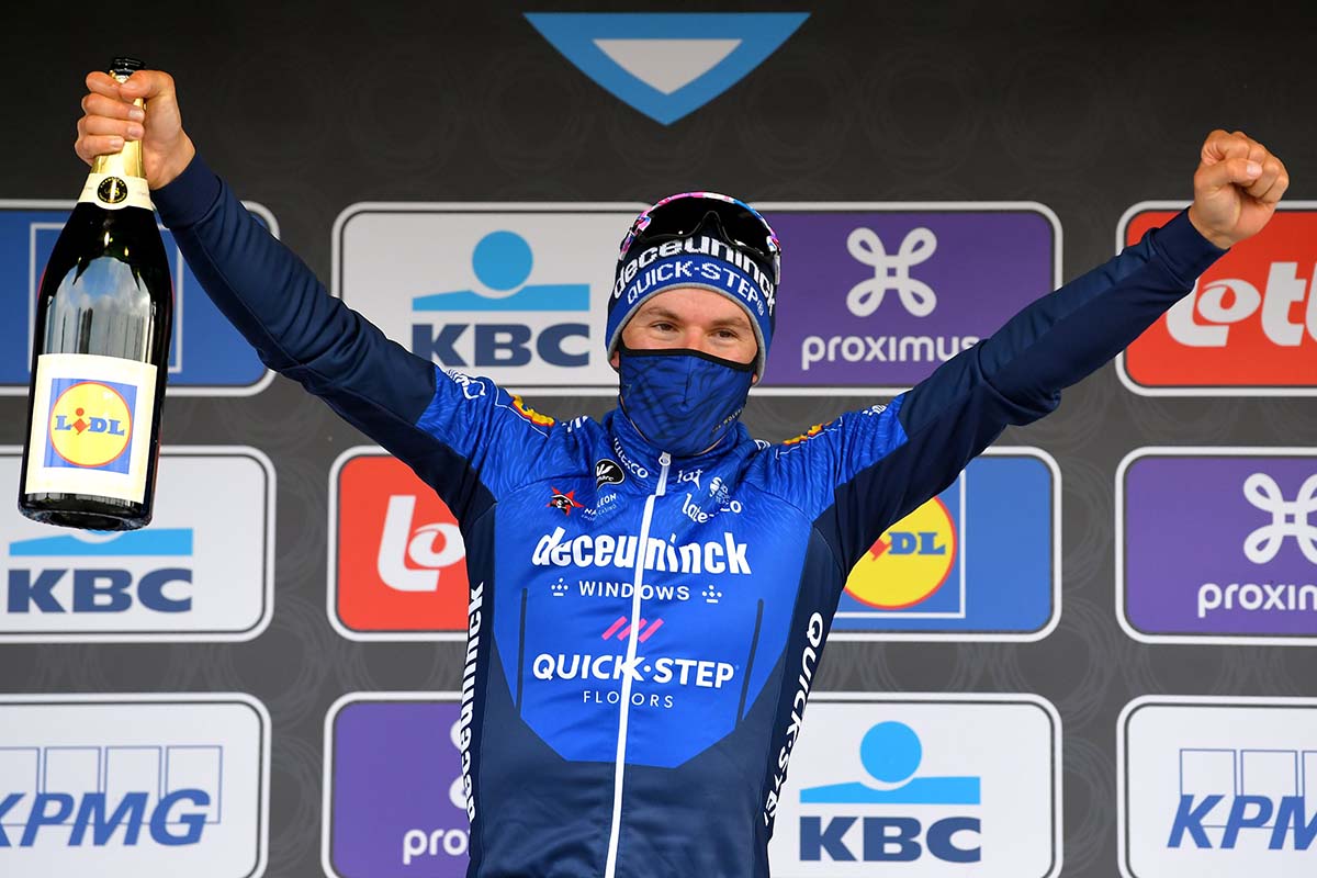 Davide Ballerini vincitore della Omloop Het Nieuwsblad 2021 (foto Luc Claessen/Getty Images)