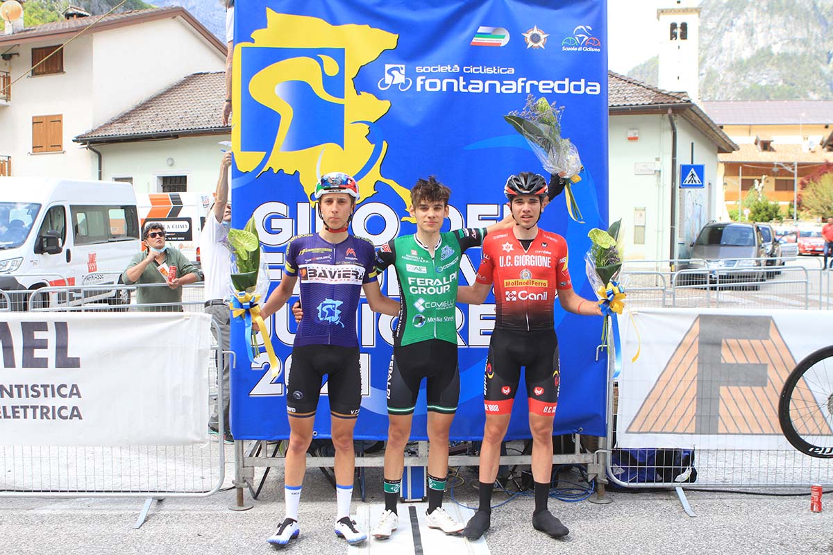 Il podio della seconda tappa del Giro del Friuli Juniores 2021